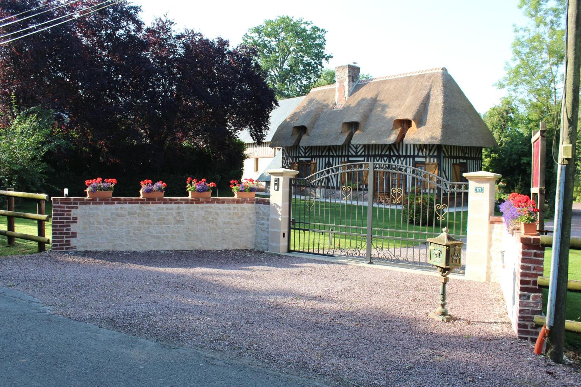 Glanville B&B Devalpierre Adult Only מראה חיצוני תמונה